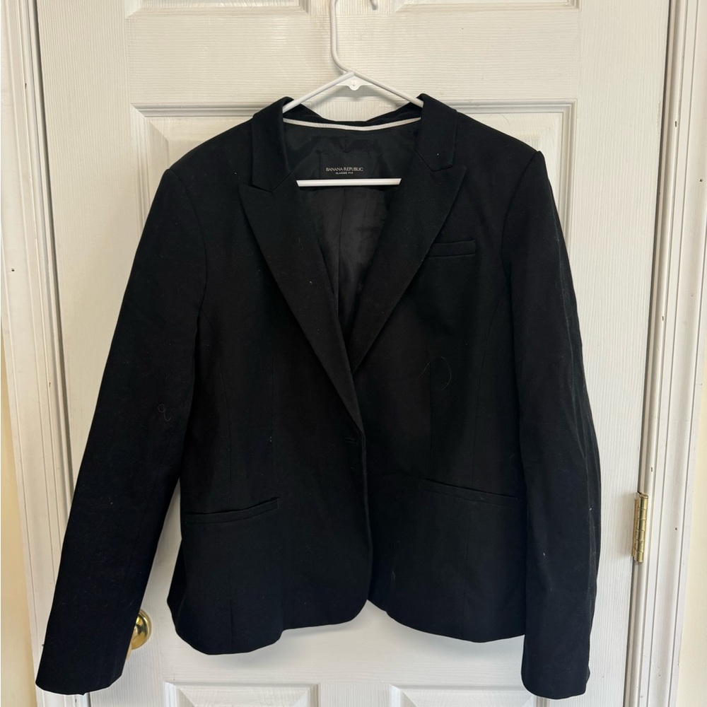Banana Republic Classic Black Blazer